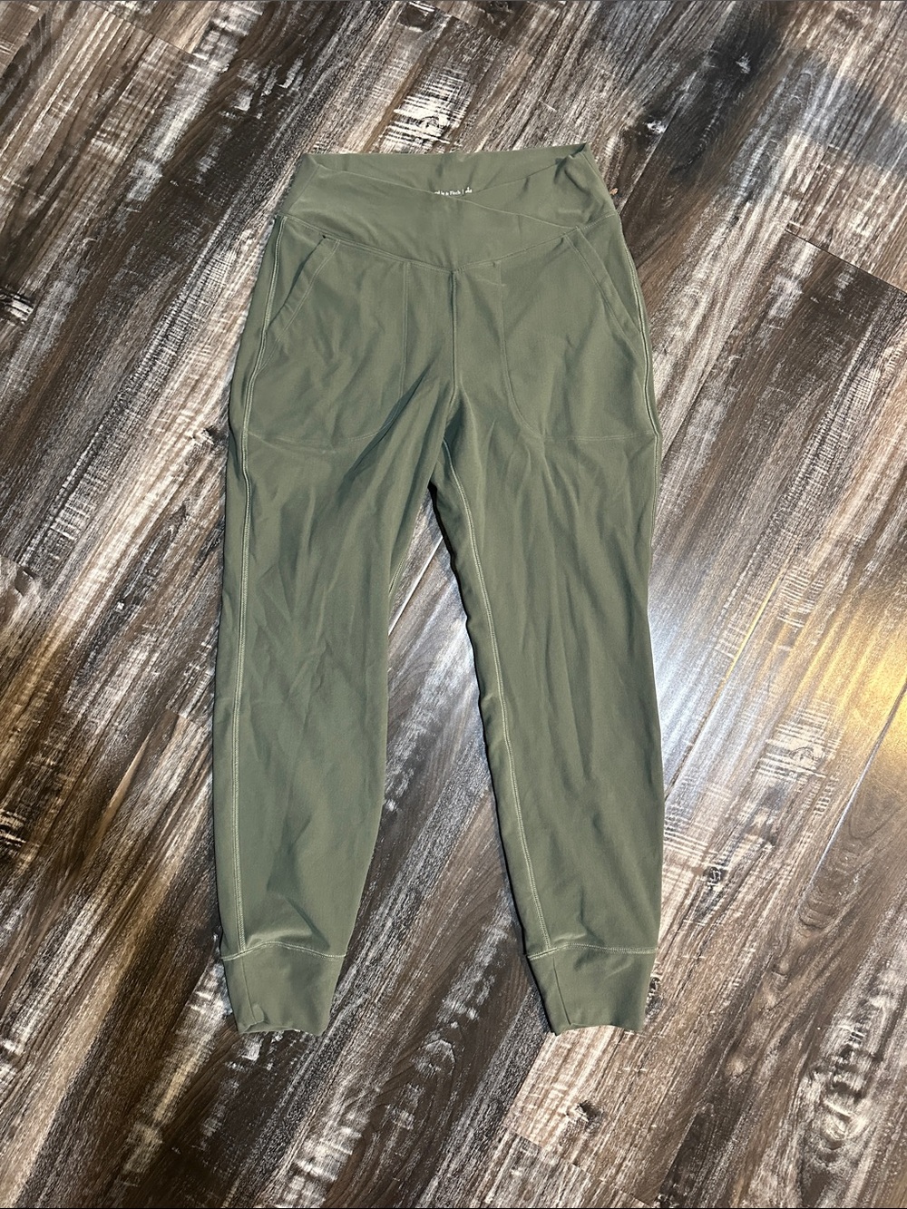 Abercrombie & Fitch Olive Green Women's Jogger Pants